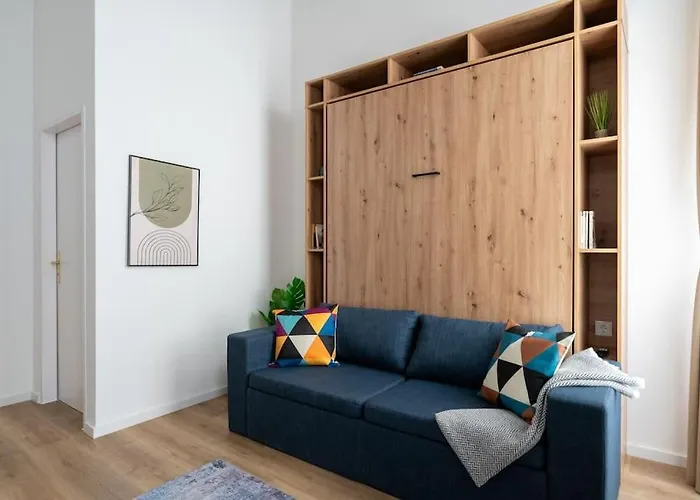 Suite, Self Check-in By Hm *